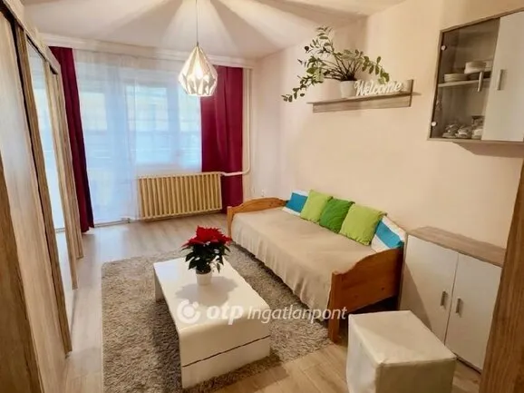 Eladó lakás Győr 55 nm