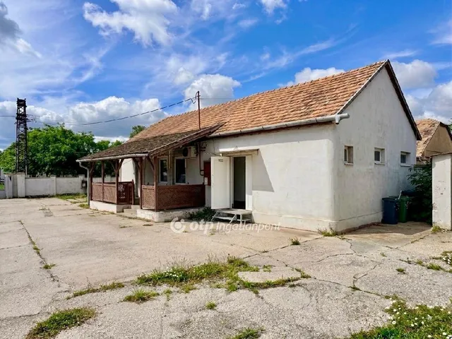 Eladó ház Győr, Sziget 89 nm