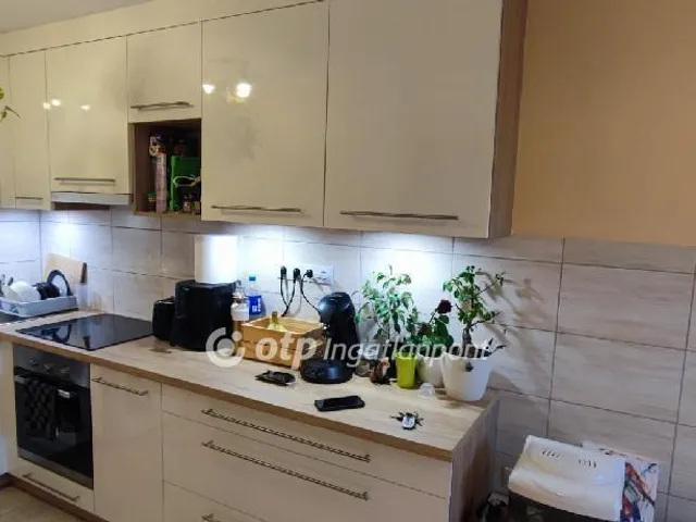 Eladó lakás Győr, Szabadhegy 76 nm