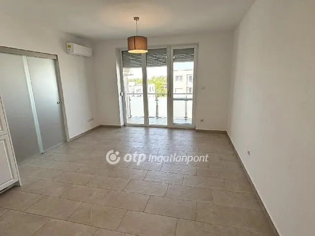 Eladó lakás Győr, Révfalu 48 nm