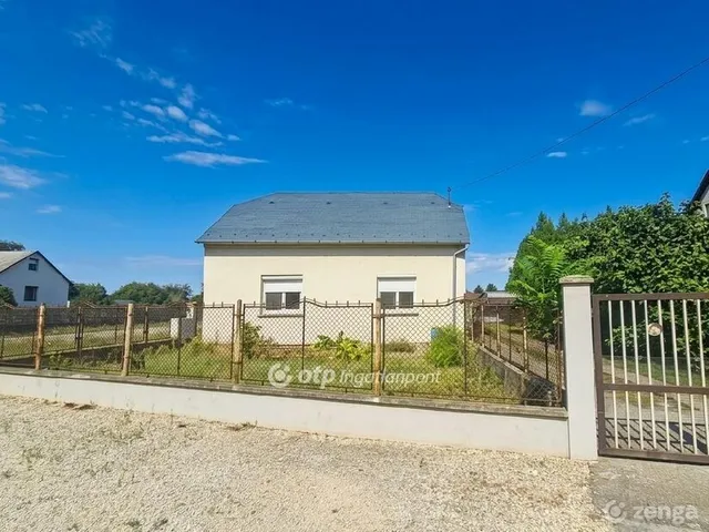 Eladó ház Győr, Győrszentiván 114 nm