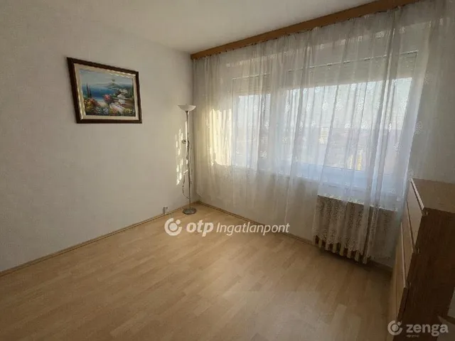 Eladó lakás Győr, Adyváros 55 nm