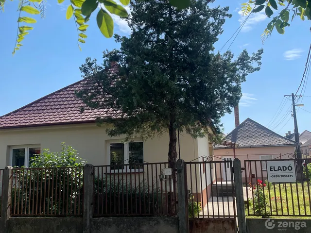 Eladó ház Debrecen 100 nm