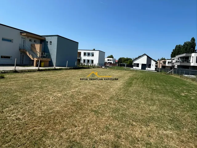 Eladó telek Balatonfenyves, Vincellér 705 nm