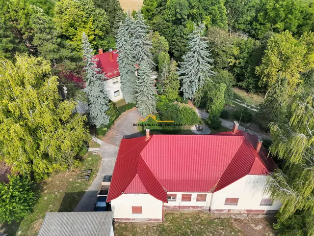 Eladó ház Igal, Kaposvári út 667 nm