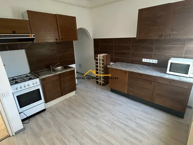 Eladó lakás Kaposvár, Belváros 47 nm