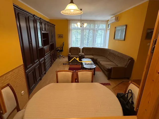 Kiadó lakás Kaposvár, Belváros, Németh István fasor 68 nm