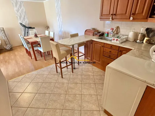 Eladó lakás Kaposvár, Kisgát, Virág utca 51 nm