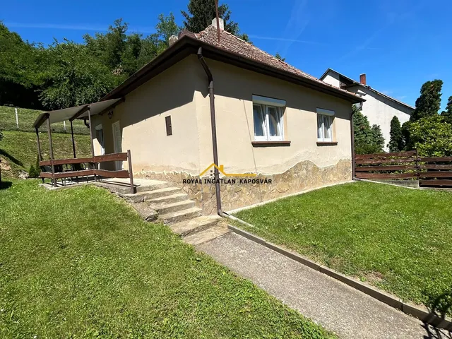 Eladó ház Kaposvár 65 nm