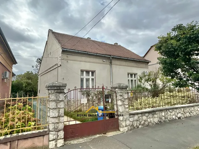 Eladó ház Kaposvár, Belváros 112 nm