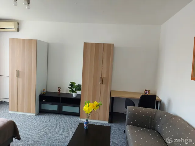 Eladó lakás Kecskemét, Március 15. u. 34 nm