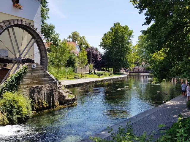 Eladó ház Tapolca, Kertváros 293 nm