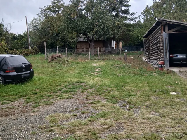 Eladó telek Vác 2800 nm