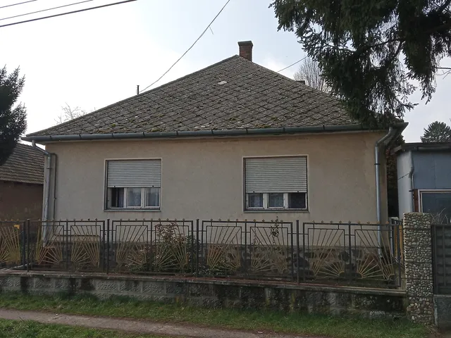 Eladó ház Kálló 105 nm