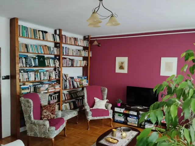 Eladó ház Budapest XVI. kerület, Rákosszentmihály 240 nm