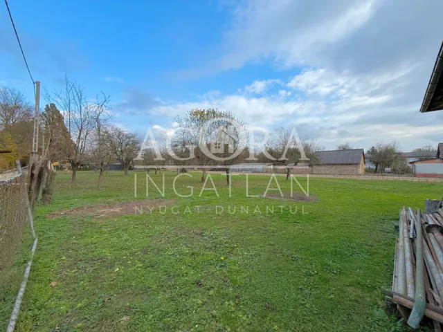 Eladó telek Körmend 1139 nm