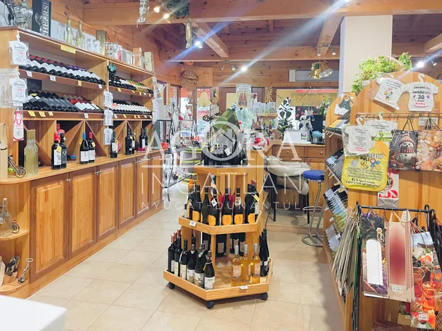 Eladó kereskedelmi és ipari ingatlan Szentgotthárd 75 nm