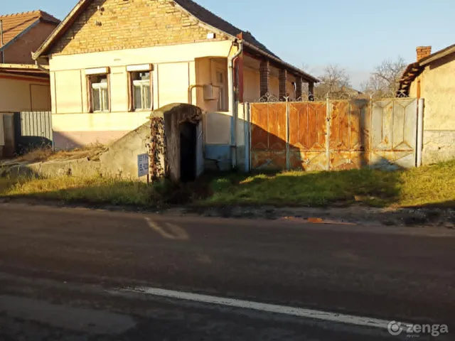 Eladó ház Pásztó, Hasznos, Alkotmány út 144 88 nm