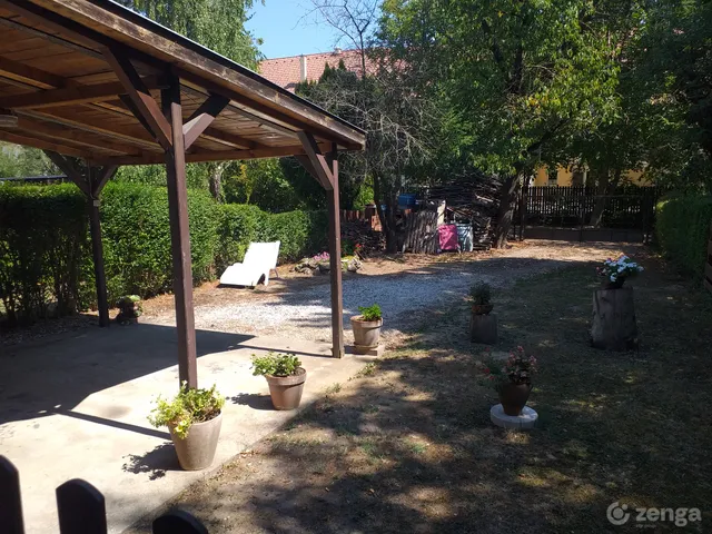Eladó nyaraló Keszthely 120 nm