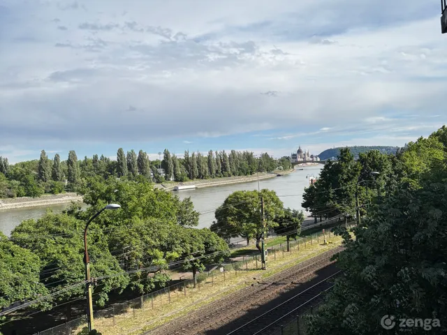 Eladó lakás Budapest II. kerület, Felhévíz II. ker. 78 nm