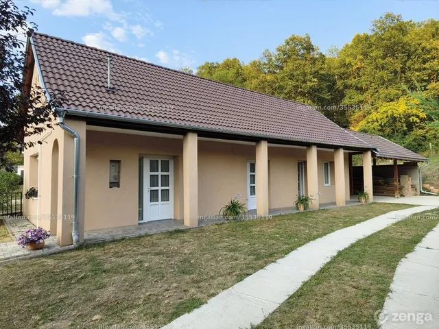 Eladó ház Szendehely 130 nm