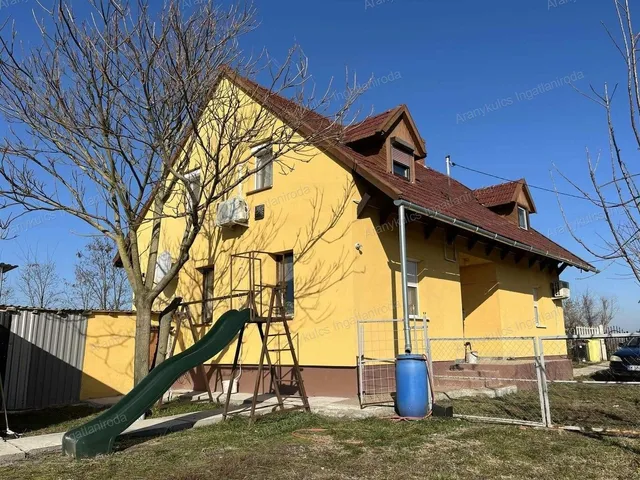 Eladó ház Balatonszabadi 120 nm