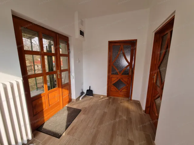 Eladó ház Sarkad 69 nm