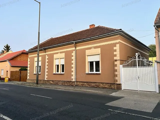 Eladó ház Békéscsaba 164 nm