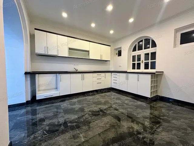 Eladó ház Békéscsaba 164 nm