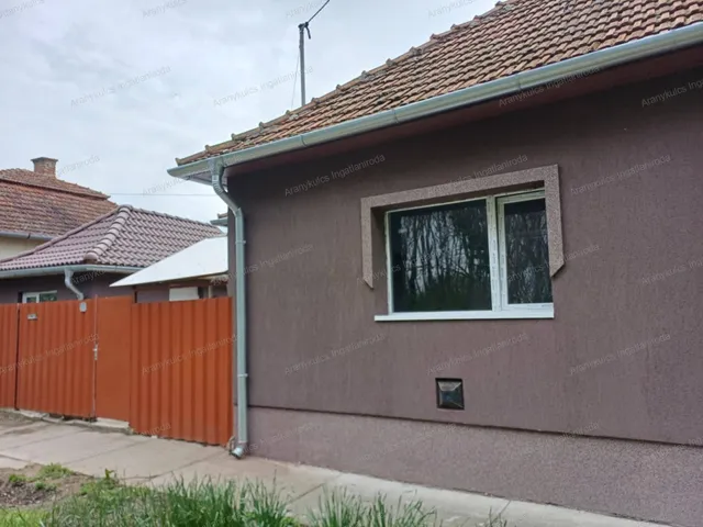 Eladó lakás Gyula, Magyarváros 45 nm