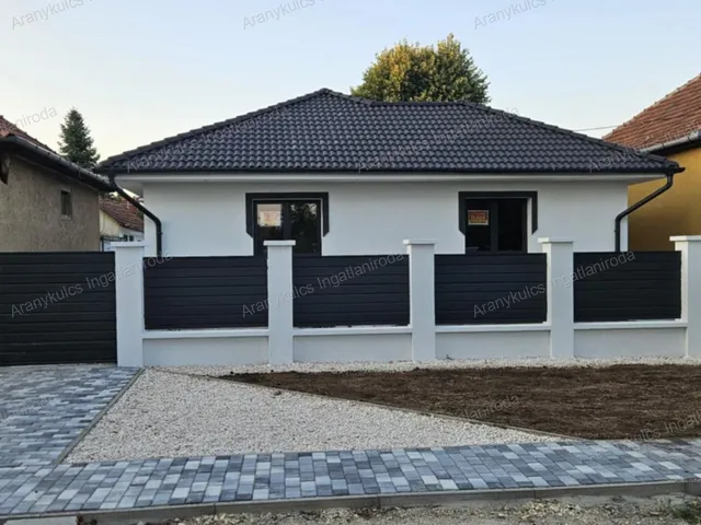 Eladó ház Gyula, Kastélykert 130 nm