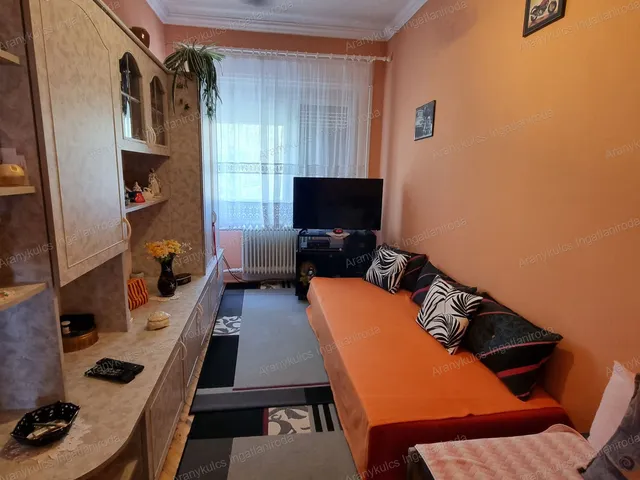 Eladó ház Gyula, Kastélykert 150 nm
