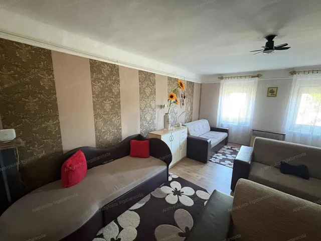 Eladó ház Elek 76 nm