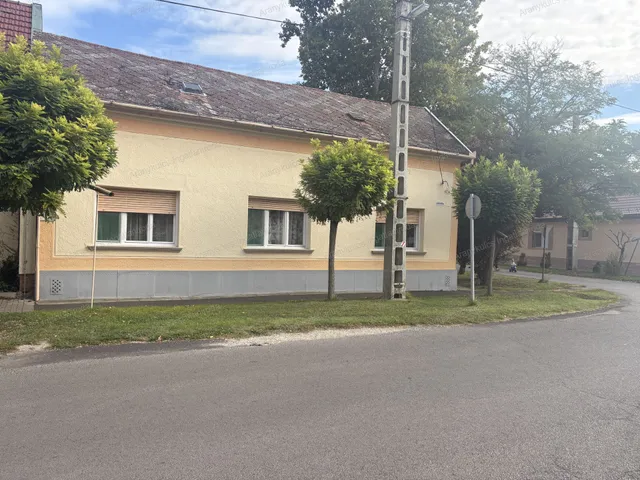 Eladó ház Gyula 114 nm