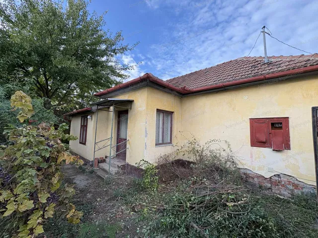 Eladó ház Elek 53 nm