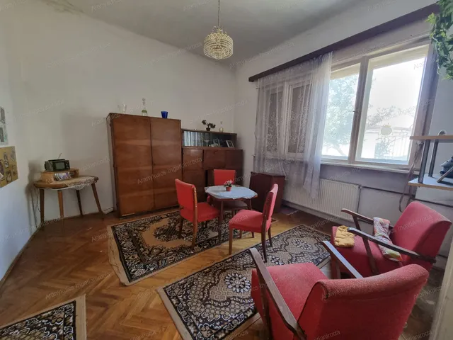 Eladó ház Gyula, Gárdonyi Géza u. 92 nm