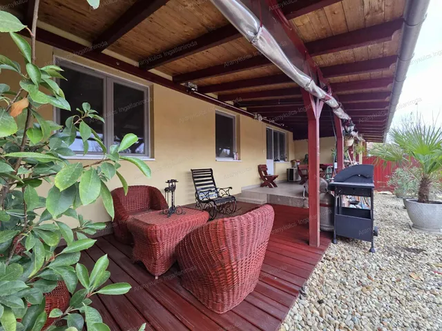 Eladó lakás Gyula 77 nm