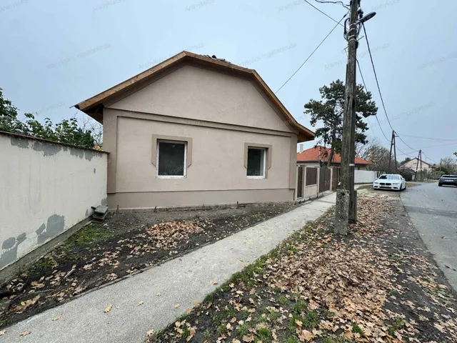 Eladó lakás Békéscsaba, Belváros 92 nm