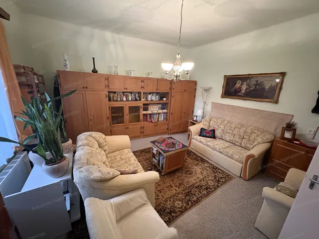 Eladó lakás Gyula 74 nm