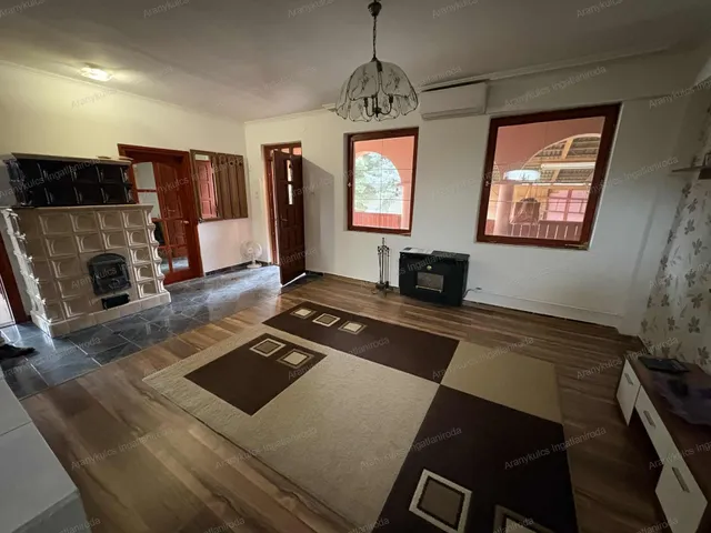 Eladó lakás Gyula, Szentpálfalva, Dombi Lajos utca 57 nm