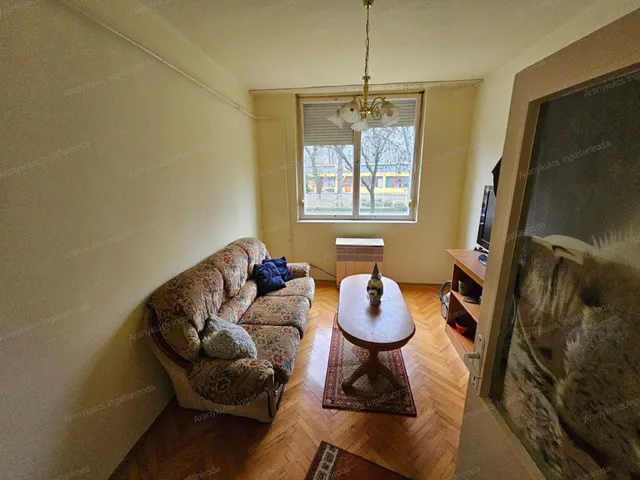 Eladó lakás Gyula, Törökzug 52 nm