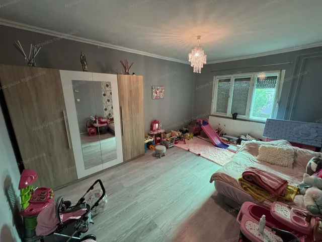 Eladó ház Gyula, Szentpálfalva 68 nm