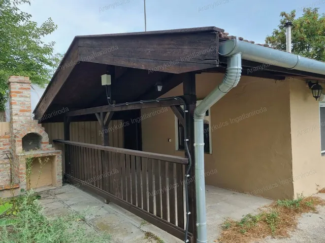 Eladó ház Gyula 76 nm