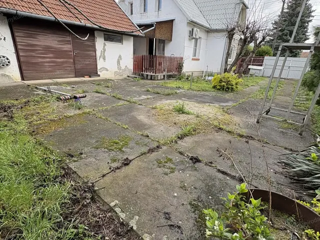 Eladó ház Gyula, Gyulavári 95 nm