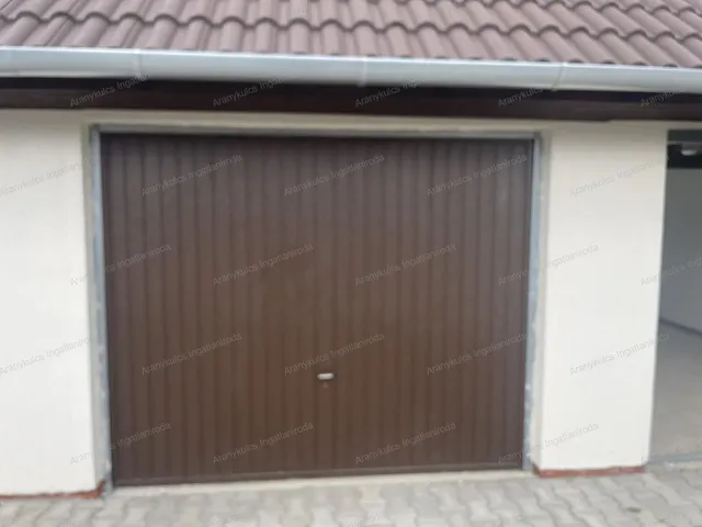 Eladó garázs Gyula, Paradicsom 18 nm