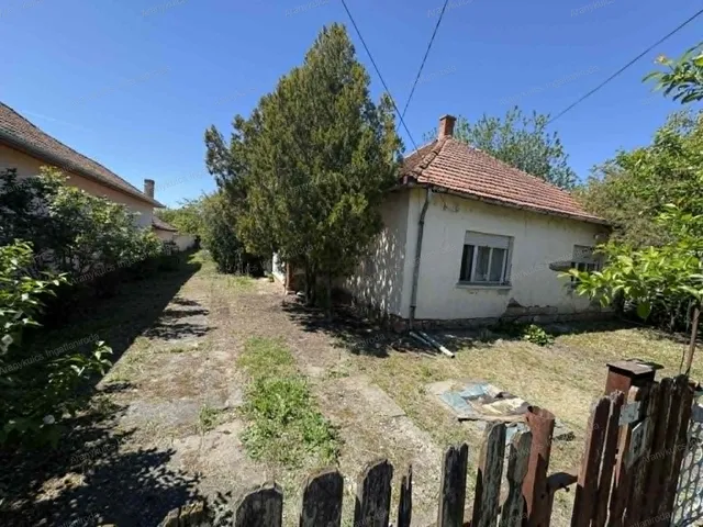 Eladó ház Békéscsaba, Gerla 80 nm