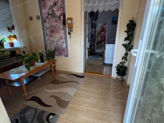 Eladó ház Sarkad 61 nm