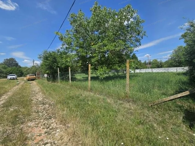 Eladó mezőgazdasági ingatlan Gyula 1741 nm