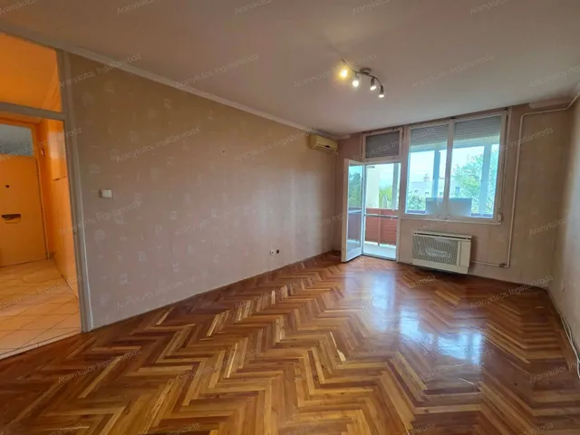 Eladó lakás Gyula, Törökzug 59 nm