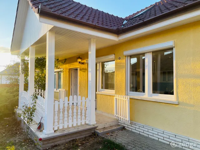 Eladó ház Dány 122 nm